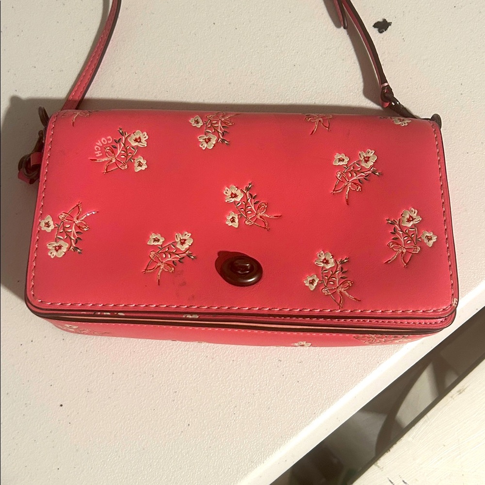 Coach 1941 Dinky crossbody bag floral Bow Print Limited edition Pink 28433rare🩷